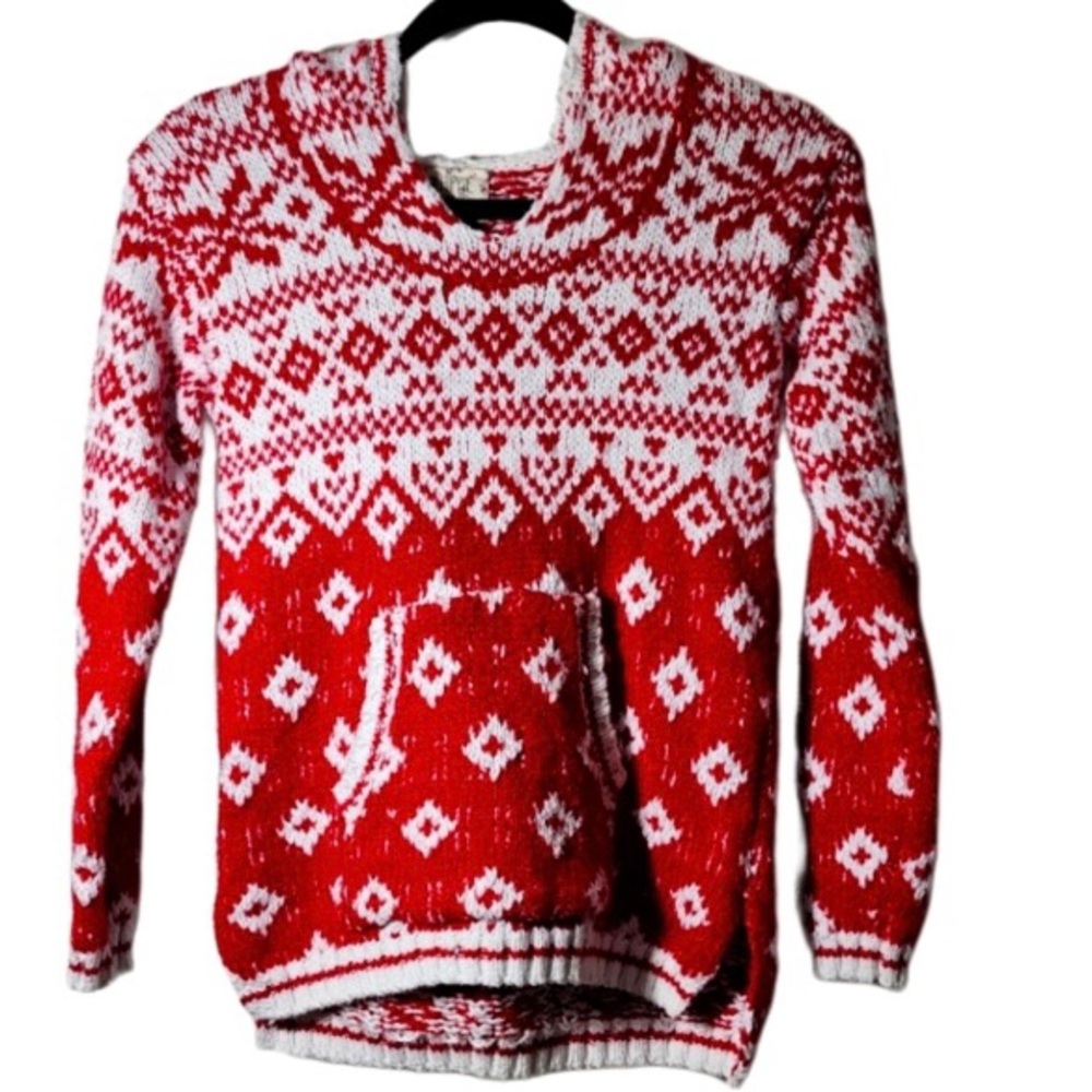 NWT “Hippie Rose” Cozy Hooded Sweater w/ Kangaroo Pocket
